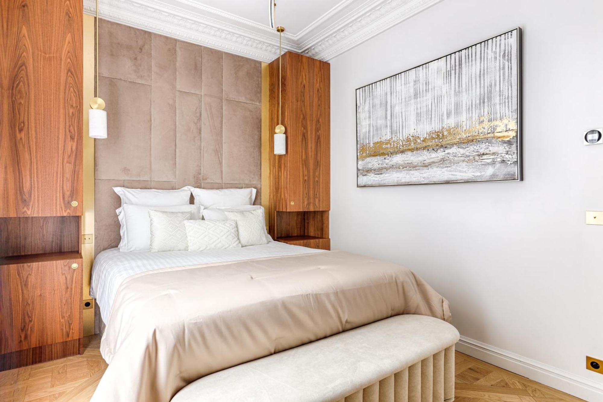 Elegant Luxury Apartment For 6 On Champs-Elysees Parigi Esterno foto